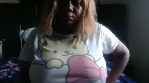 mila online show from November 2025 06:46:01 AM