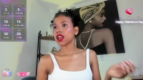 Luna  online show from December 2024 03:13:02 AM