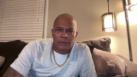 loved19 online show from October 2025 04:42:01 AM