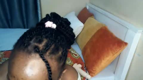 loveedee4 online show from May 2026 11:42:01 PM