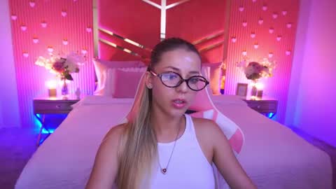 loveedove online show from June 2026 12:02:01 PM