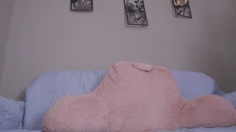 katalina   online show from June 2026 04:08:01 AM
