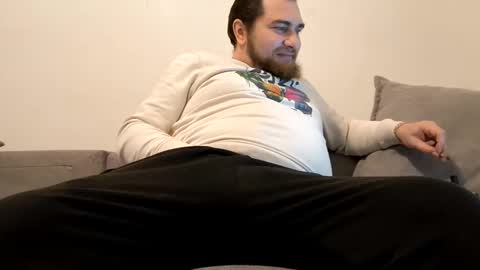 Snapshot of loveepussy59 chatting on January 2025 07:52:02 AM Free spirit online show from January 2025 07:52:02 AM