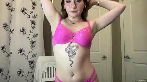 Olivia Rose online show from March 2026 02:39:01 AM