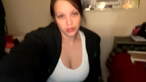 Ashley and Leon online show from March 2026 10:48:02 AM