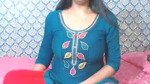 Divya online show from May 2026 10:47:01 AM