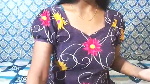Divya online show from May 2026 11:56:01 PM