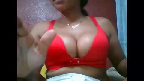 loveinlife750427 online show from January 2026 07:51:02 PM