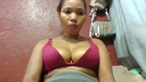 loveinlife750427 online show from May 2026 05:31:02 PM