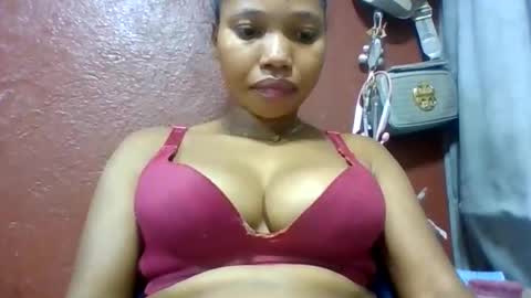 loveinlife750427 online show from May 2026 03:04:02 AM