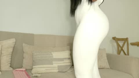 Val online show from May 2026 02:20:02 AM