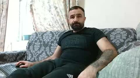 loveivat80 online show from February 2026 02:31:01 PM