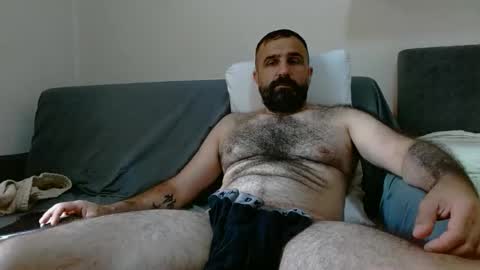 loveivat80 online show from May 2026 06:21:02 AM