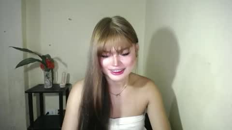 Snapshot of lovelily_xoxo chatting on February 2026 12:15:01 AM lovelily_xoxo online show from February 2026 12:15:01 AM