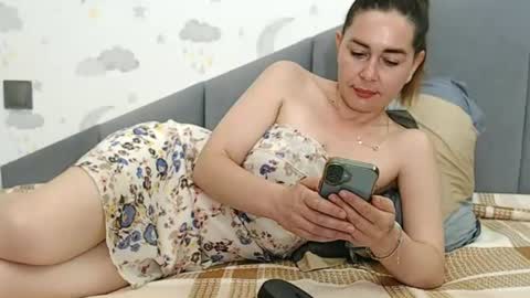 lovellykitty online show from June 2026 07:02:01 AM