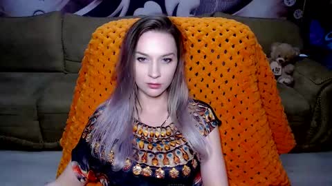 Snapshot of lovellymalina chatting on December 2024 05:26:02 PM private open online show from December 2024 05:26:02 PM