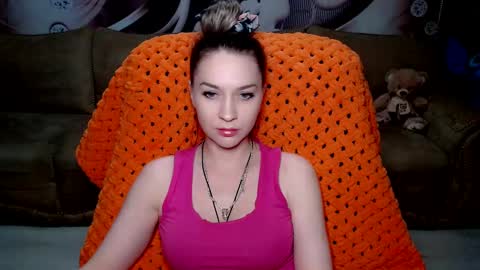 Snapshot of lovellymalina chatting on January 2025 04:07:02 PM private open online show from January 2025 04:07:02 PM
