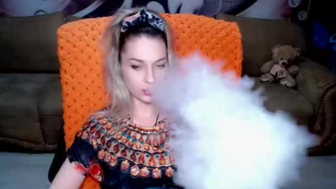 Snapshot of lovellymalina chatting on February 2025 05:40:01 PM private open online show from February 2025 05:40:01 PM