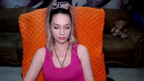 Snapshot of lovellymalina chatting on March 2025 06:37:02 PM private open online show from March 2025 06:37:02 PM
