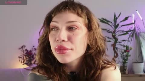 Snapshot of lovelorn_ chatting on March 2026 05:37:02 AM Elsa online show from March 2026 05:37:02 AM