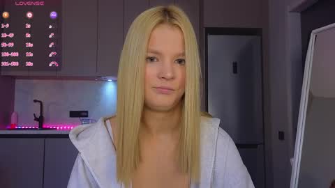 Jenny online show from May 2026 04:18:01 AM