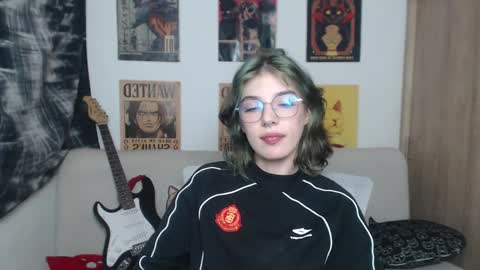 Cassie online show from February 2025 01:22:01 AM