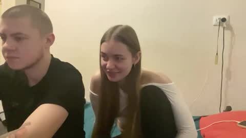 lovely_couple00 online show from February 2026 08:07:02 PM