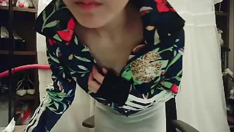 Snapshot of lovely_dana chatting on January 2025 03:48:01 PM DANA KIM online show from January 2025 03:48:01 PM