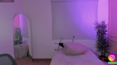 Emma online show from May 2026 01:19:01 PM