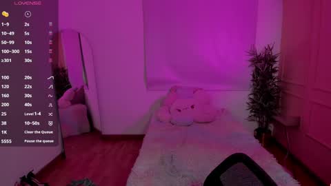 Emma online show from May 2026 01:28:01 PM