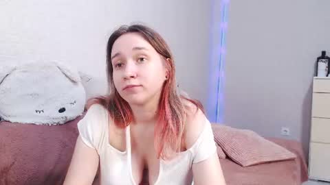 Lovely Hayley online show from June 2026 10:21:02 PM
