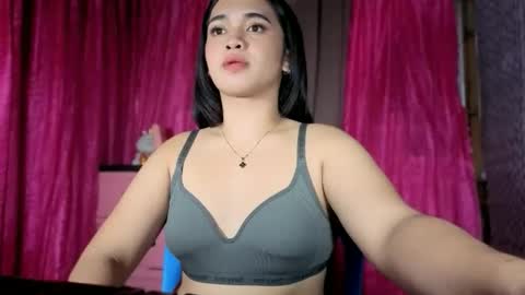 LOVE online show from December 2025 04:01:01 PM