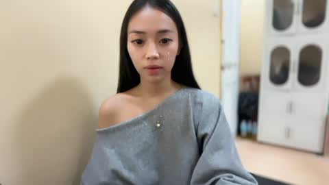 lovely_leah23 online show from July 2026 07:09:02 AM