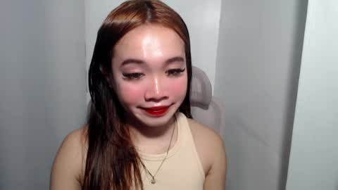 lovely_lianne online show from July 2026 12:01:01 PM