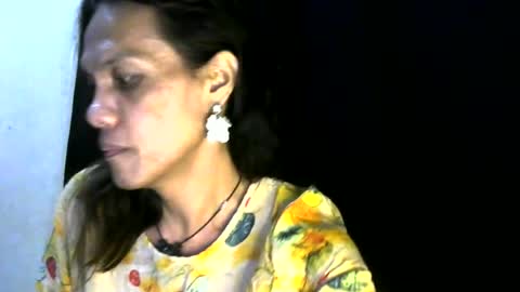 Snapshot of lovely_manificent4u chatting on July 2026 11:28:01 AM Lest online show from July 2026 11:28:01 AM
