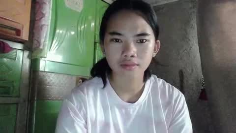 Snapshot of lovely_marie572336 chatting on February 2026 12:58:01 AM lovely_marie572336 online show from February 2026 12:58:01 AM