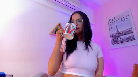 Olivia online show from July 2026 12:11:01 PM
