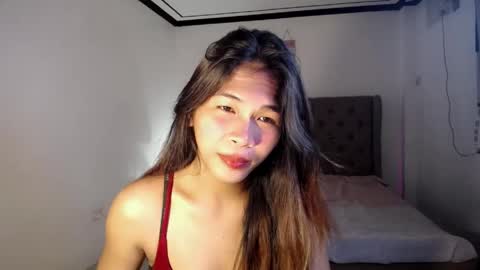 Snapshot of lovely_oliviax chatting on June 2026 02:30:01 PM KATE online show from June 2026 02:30:01 PM