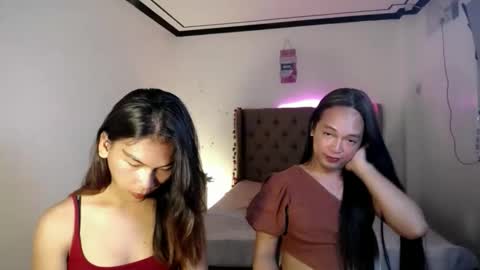 Snapshot of lovely_oliviax chatting on June 2026 05:15:02 PM KATE online show from June 2026 05:15:02 PM
