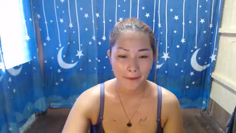 Snapshot of lovely_singlemom chatting on November 2025 12:16:02 AM ask me dear online show from November 2025 12:16:02 AM