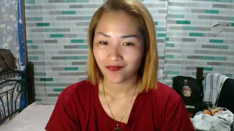 Snapshot of lovely_singlemom chatting on February 2026 07:56:02 PM ask me dear online show from February 2026 07:56:02 PM