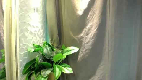 Snapshot of lovely_thea_xoxo chatting on January 2026 05:02:02 AM Thea online show from January 2026 05:02:02 AM