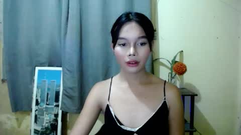Snapshot of lovely_thea_xoxo chatting on May 2026 12:56:01 PM Thea online show from May 2026 12:56:01 PM