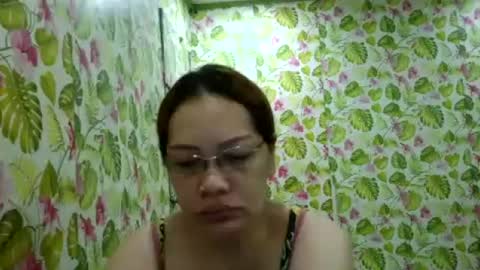 lovelyasiancutie online show from June 2026 07:27:02 PM
