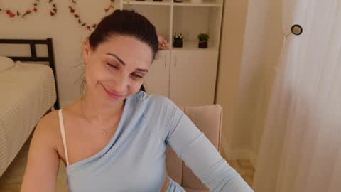 Beatrice online show from April 2026 12:11:02 PM