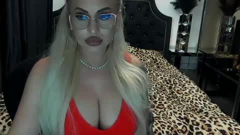 PrAllinXXXa online show from April 2026 11:07:01 PM