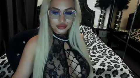 PrAllinXXXa online show from May 2026 10:48:01 PM