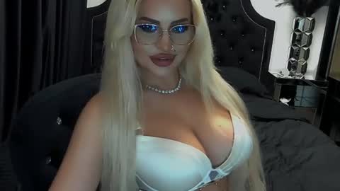 PrAllinXXXa online show from June 2026 10:21:02 PM