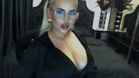 PrAllinXXXa online show from June 2026 10:19:02 PM