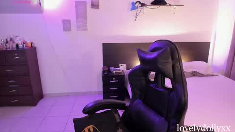 Snapshot of lovelydollyxx_ chatting on May 2026 12:22:02 PM lovely online show from May 2026 12:22:02 PM